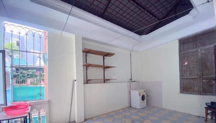 CHO THUÊ NHÀ ĐỘI CẤN, BA ĐÌNH 3 TẦNG, 55M2, 3 NGỦ MỚI ĐẸP, FULL ĐỒ Ở NGAY